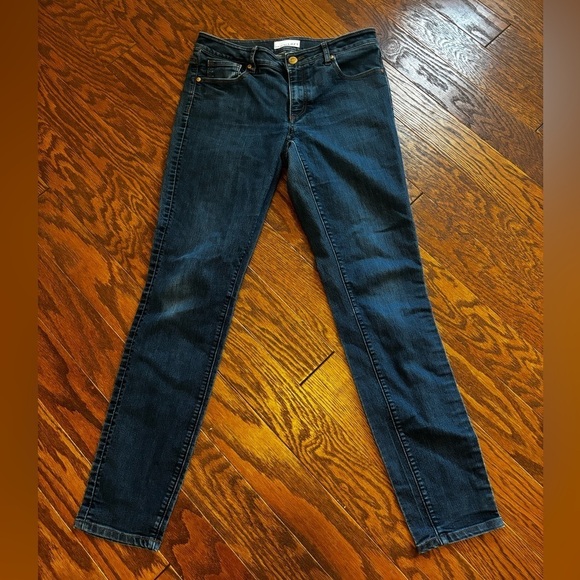 Loft women’s denim pants. Like new. Size 6/28 curvy skinny jeans. - Picture 2 of 9